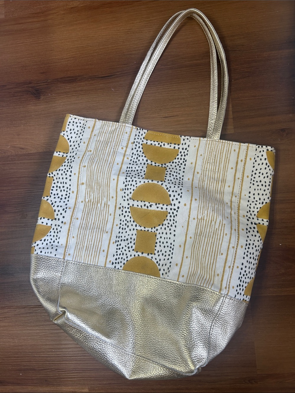 Sseko bucket bag